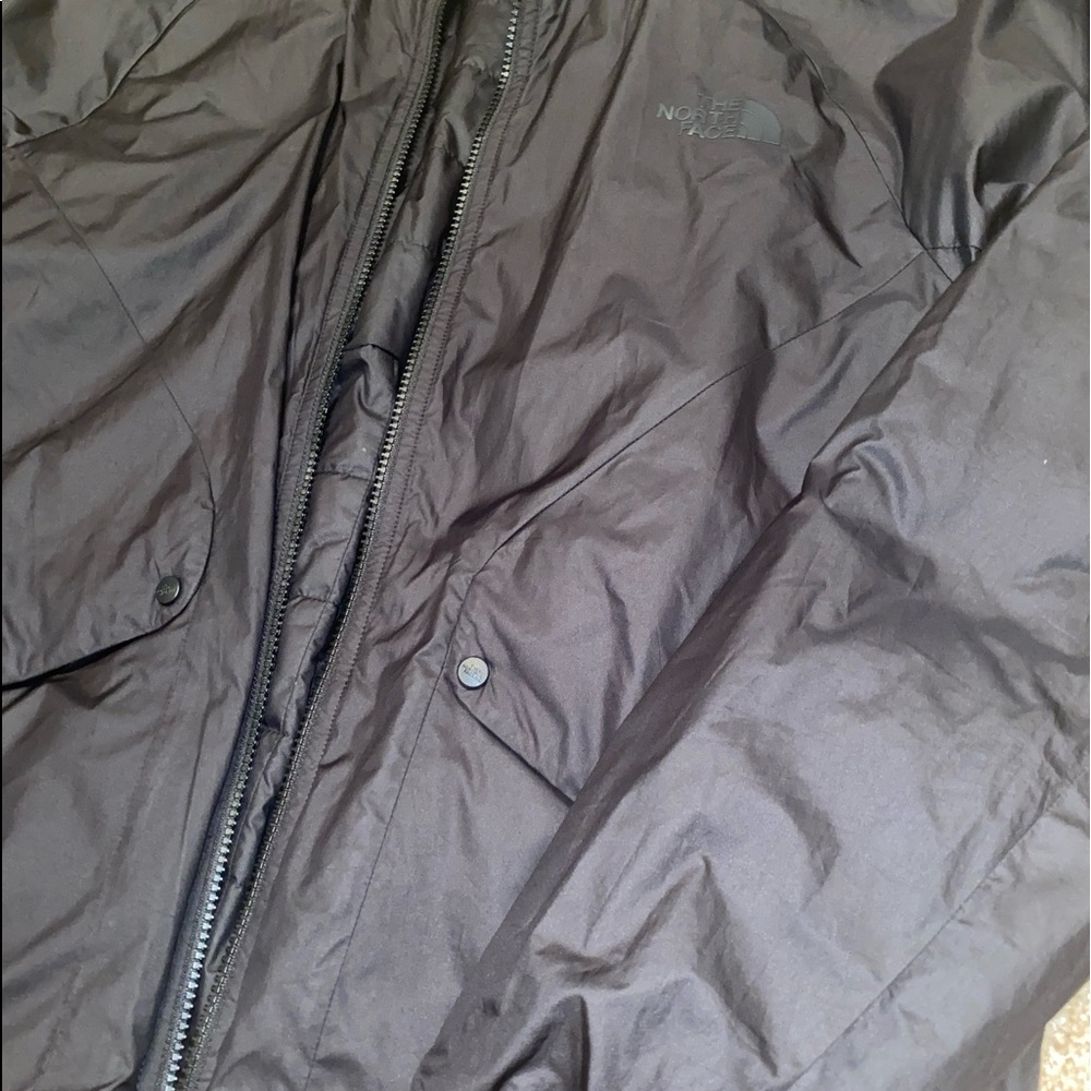 North Face reversible jacket - Picture 2 of 7